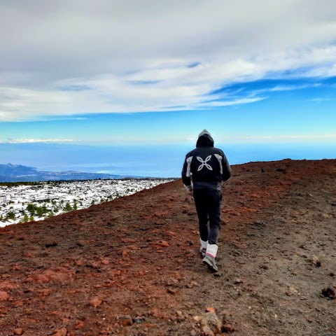 Etna Tour Excursion - Escursioni Etna in jeep e trekking-