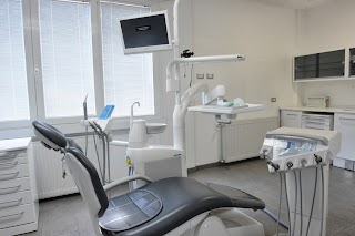 Studio Dentistico Ugo Vavassori