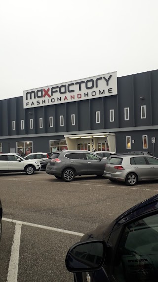 Max Factory