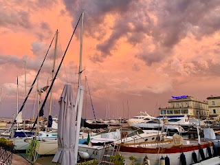 Reale Yacht Club Canottieri Savoia