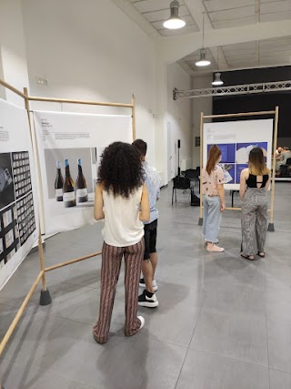 Accademia della Moda IUAD - Facoltà di Comunicazione e Graphic Design