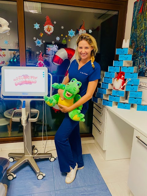 Dott.ssa Elena Papuzzo | Dentista Bambini