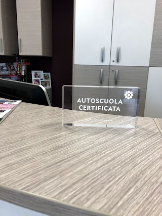 Autoscuola Racing E Scuola Nautica