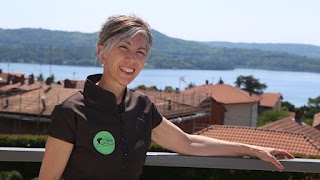 Massaggio Olistico Lago Salute E Benessere di Elisabetta Tarello