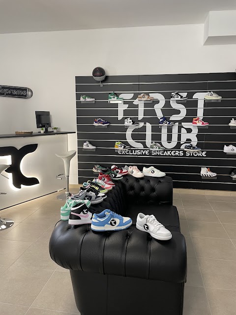 FirstClub Store