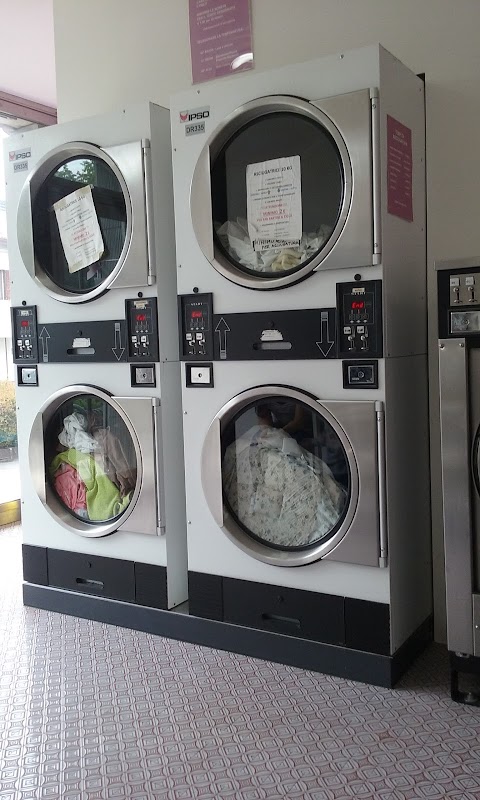 LAVAFAST lavanderia self service laundry laundromat