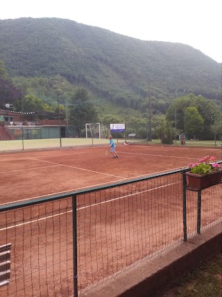 Starace Tennis e Piscina