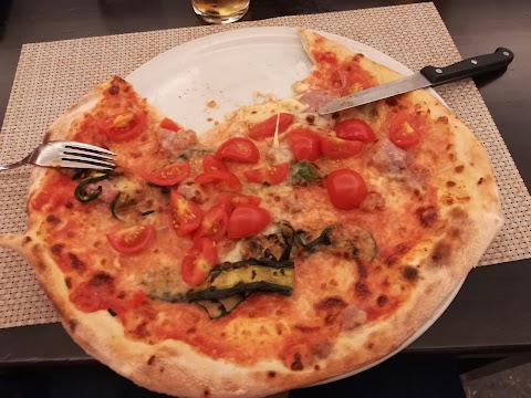 Pizzeria con Cucina Dodo