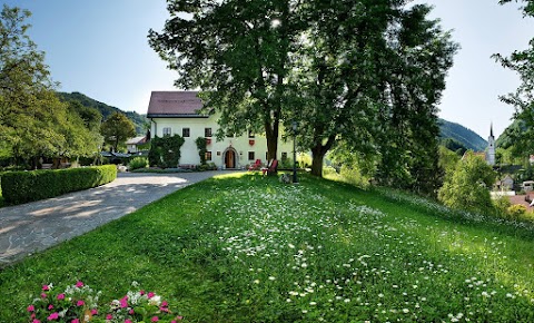 Hotel Kendov Dvorec