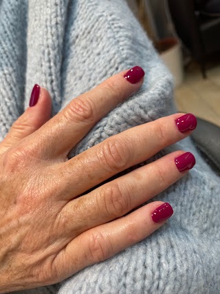 Akiko Nails