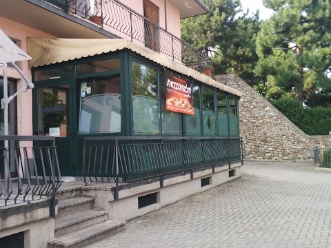 Pizzeria e Ristorante Mezzometro