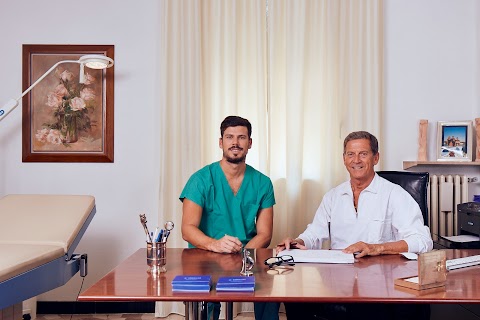 Dott. Cesare Cappellina - Chirurgia Plastica