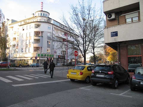 La Crème Wellness & Beauty Spa Center