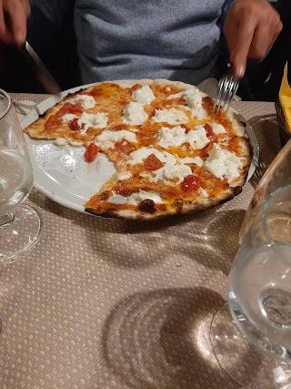 Cantina D'Abruzzo - Ristorante Tipico Abruzzese , Pizzeria, Arrosticini