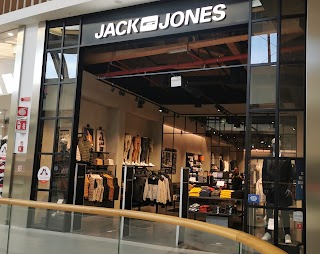 JACK & JONES