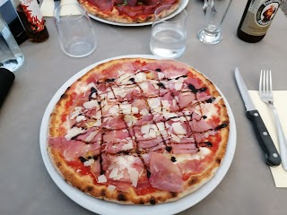 Ristorante Pizzeria Al Pozzo