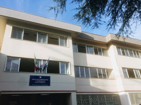 Istituto Comprensivo "4° Pergolesi"