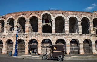 UPS Supply Chain Solutions FIRENZE