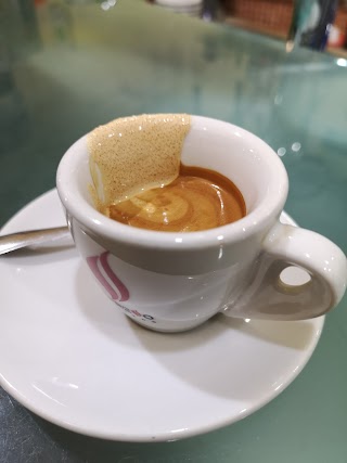 Max Bar｜Best Traditional Coffee in Naples