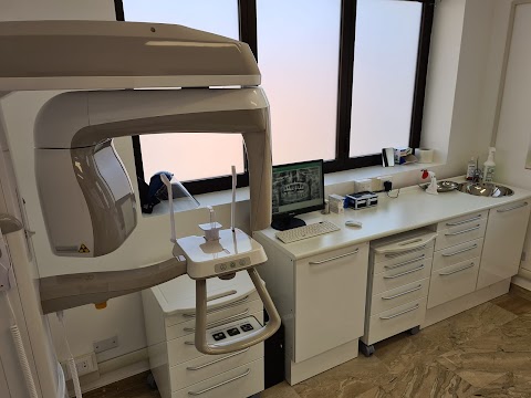 Studio Dentistico Dottor Pastecchi Emanuele sede di Pomezia