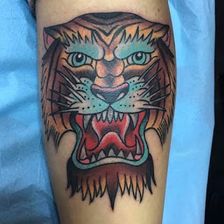 Colors Tattoo