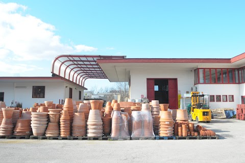 Simonetti S.r.l. Agricoltura Enologia Giardinaggio