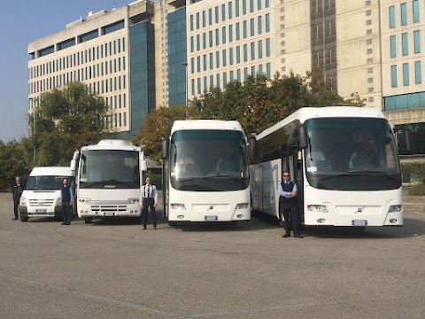 Noleggio Auto, Van, Minibus e Pullman Milano - SmartBus