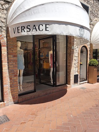 VERSACE