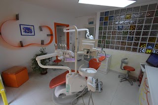 Studio Dentistico/Ortodonzia D.Ssa Debora Bonfigli