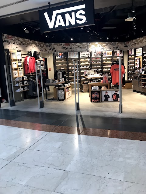 VANS Store