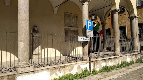 Istituto Orsoline Di M.I.