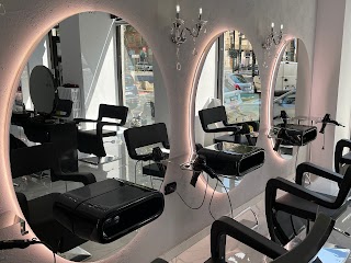 HC SALON 32