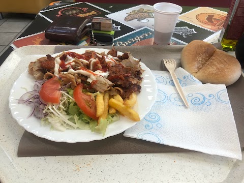 Strada Grill Doner Kebab