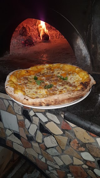 Pizzeria Lo Stuzzico Sas Di Mele Pietro