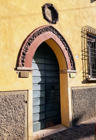 Studio Legale Avv.ti Antonio, Maria Adele Fario E Giovanni Gasparini