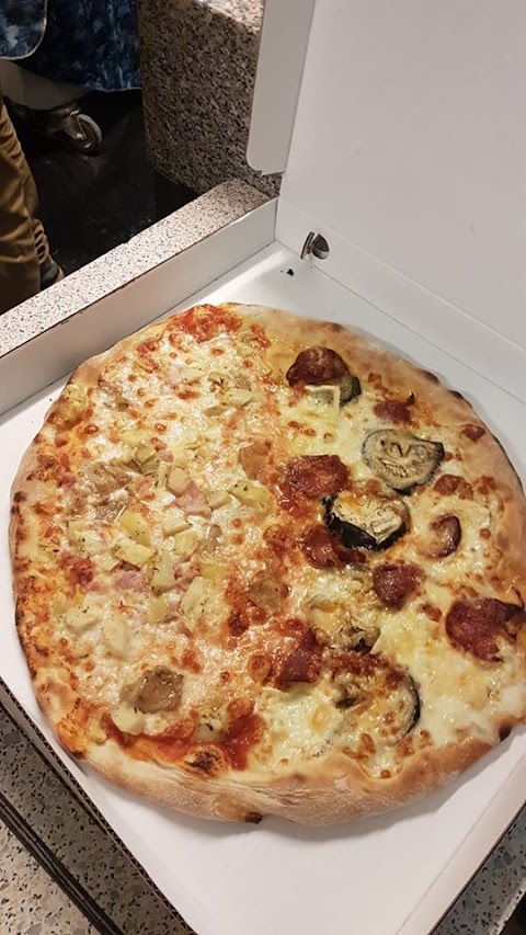 Pizza da asporto - Pizza Taxi