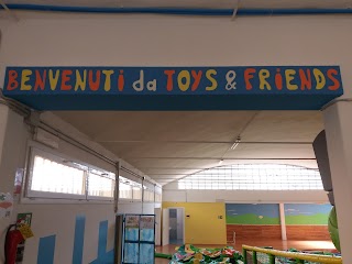 Toys & Friends