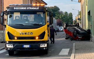 AGO SNC STAZIONE DI SERVIZIO SOCCORSO STRADALE H/24