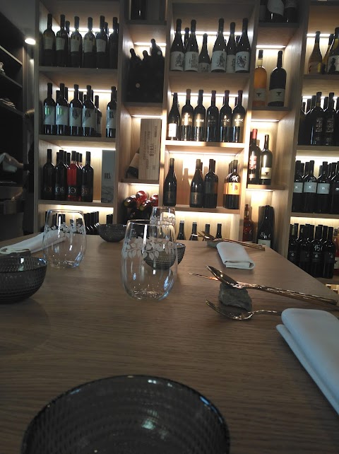 Bistro, Wine Bar & Shop Faladur