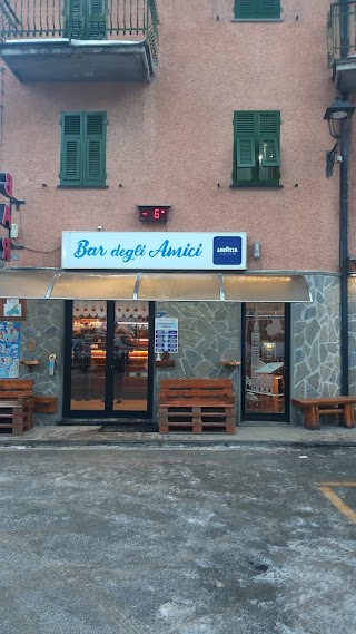 "Bar degli Amici" di Queiroli Nicoletta