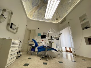 Studio Dentistico C.S.O Servizi Odontoiatrici