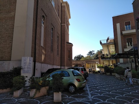 Casa di Cura Mater Misericordiae