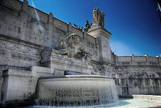 Fontana del Tirreno