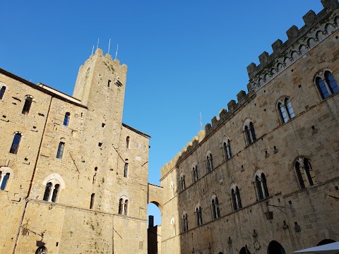 Volterra International Residential College