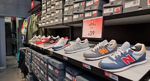 New Balance Outlet Vicolungo