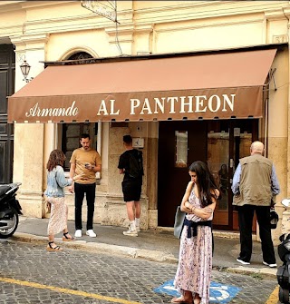 Armando al Pantheon