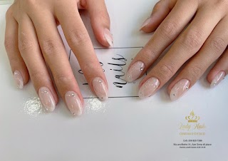 LADY NAILS