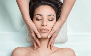 Franca Deligia - Massaggi Olistici Professionali