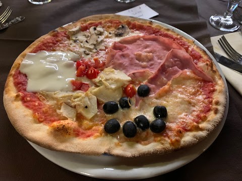 Ristorante IL PORTICO Braceria e Pizzeria