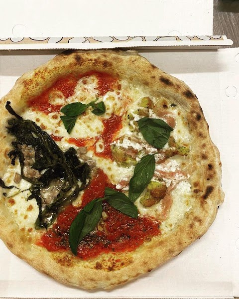 Napoli In Pizzeria